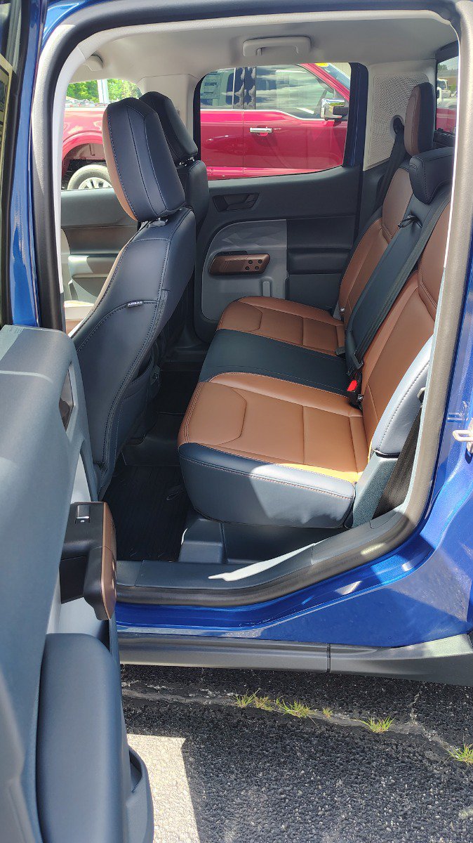 Used 2024 Ford Maverick Lariat FWD image 20