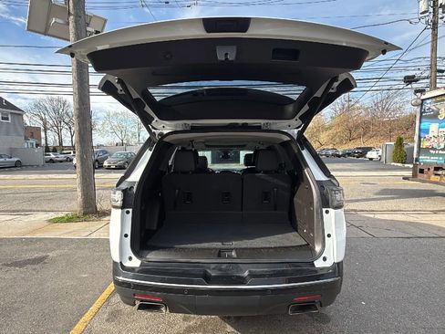 Used 2020 Chevrolet Traverse Premier w/ Redline Edition image 27