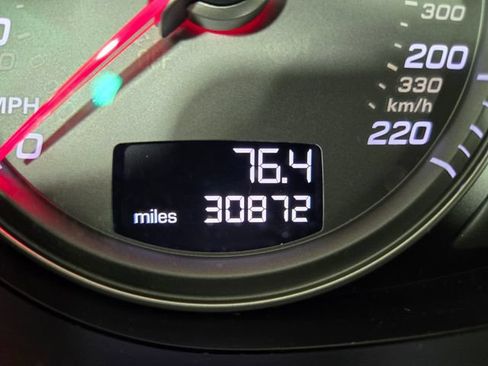 Used 2015 Audi R8 V8 AWD/4WD image 32