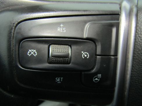 Used 2021 GMC Sierra 1500 SLT image 28