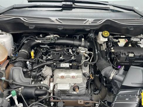 Used 2021 Ford EcoSport SE w/ SE Convenience Package image 28