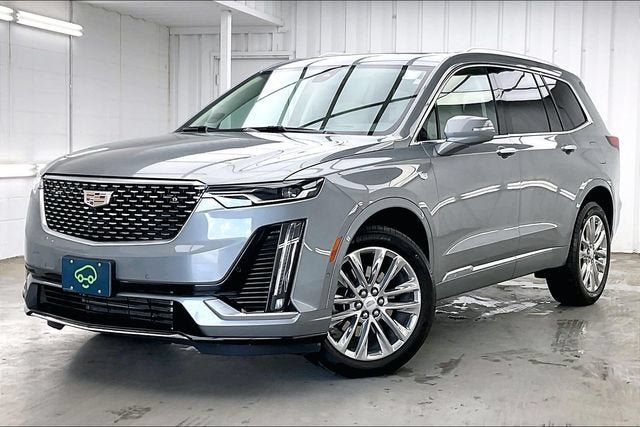 Certified 2023 Cadillac XT6 Premium Luxury w/ Technology Package AWD/4WD image 2