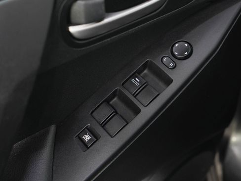 Used 2012 MAZDA MAZDA3 i Touring FWD image 20