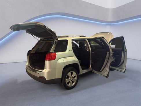 Used 2015 GMC Terrain SLE w/ Chrome Edition AWD/4WD image 14