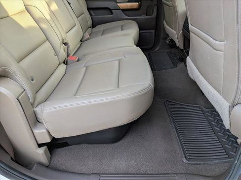 Used 2018 Chevrolet Silverado 1500 LTZ w/ Texas Edition image 19