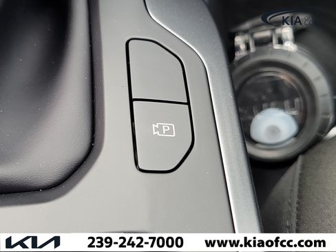New 2026 Kia K4 LXS FWD image 27