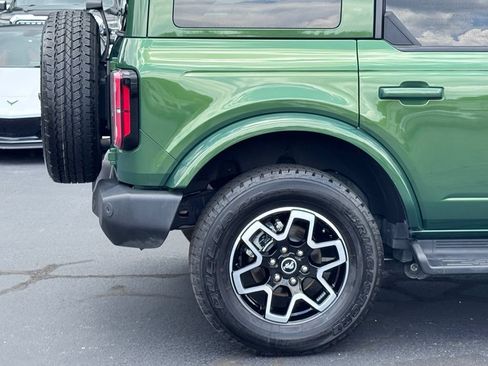 Used 2025 Ford Bronco Outer Banks AWD/4WD image 45