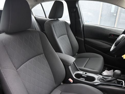 Certified 2024 Toyota Corolla LE image 21