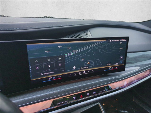 Certified 2023 BMW i7 xDrive60 AWD/4WD image 13