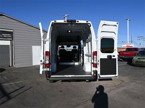New 2026 RAM ProMaster 3500 w/ Cold Weather Group image 31