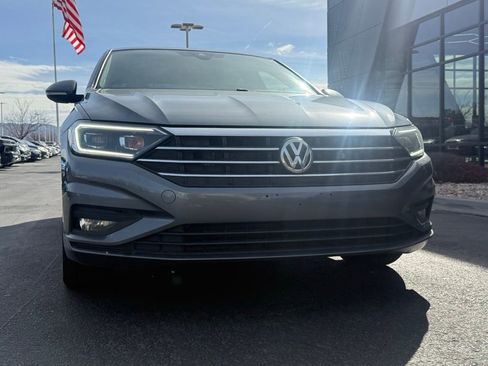 Used 2020 Volkswagen Jetta SEL Premium image 31