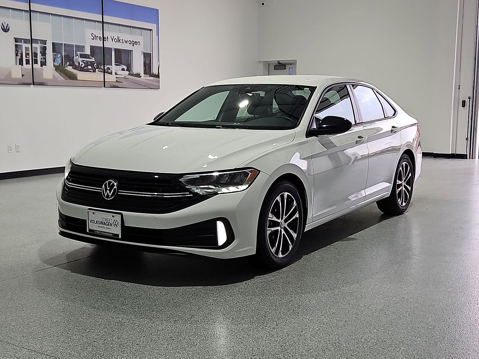 Used 2024 Volkswagen Jetta Sport FWD image 4