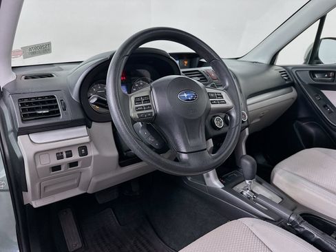 Used 2015 Subaru Forester 2.5i Premium AWD/4WD image 9