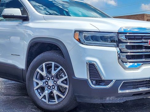 Certified 2023 GMC Acadia SLT image 2