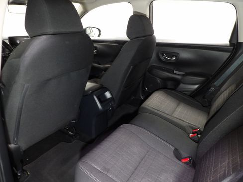 Used 2025 Honda HR-V LX image 10