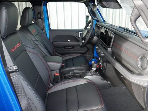 New 2026 Jeep Gladiator Rubicon w/ Safety Group image 22