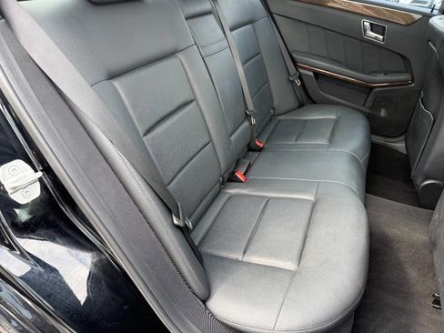 Used 2011 Mercedes-Benz E 350 4MATIC Sedan image 25
