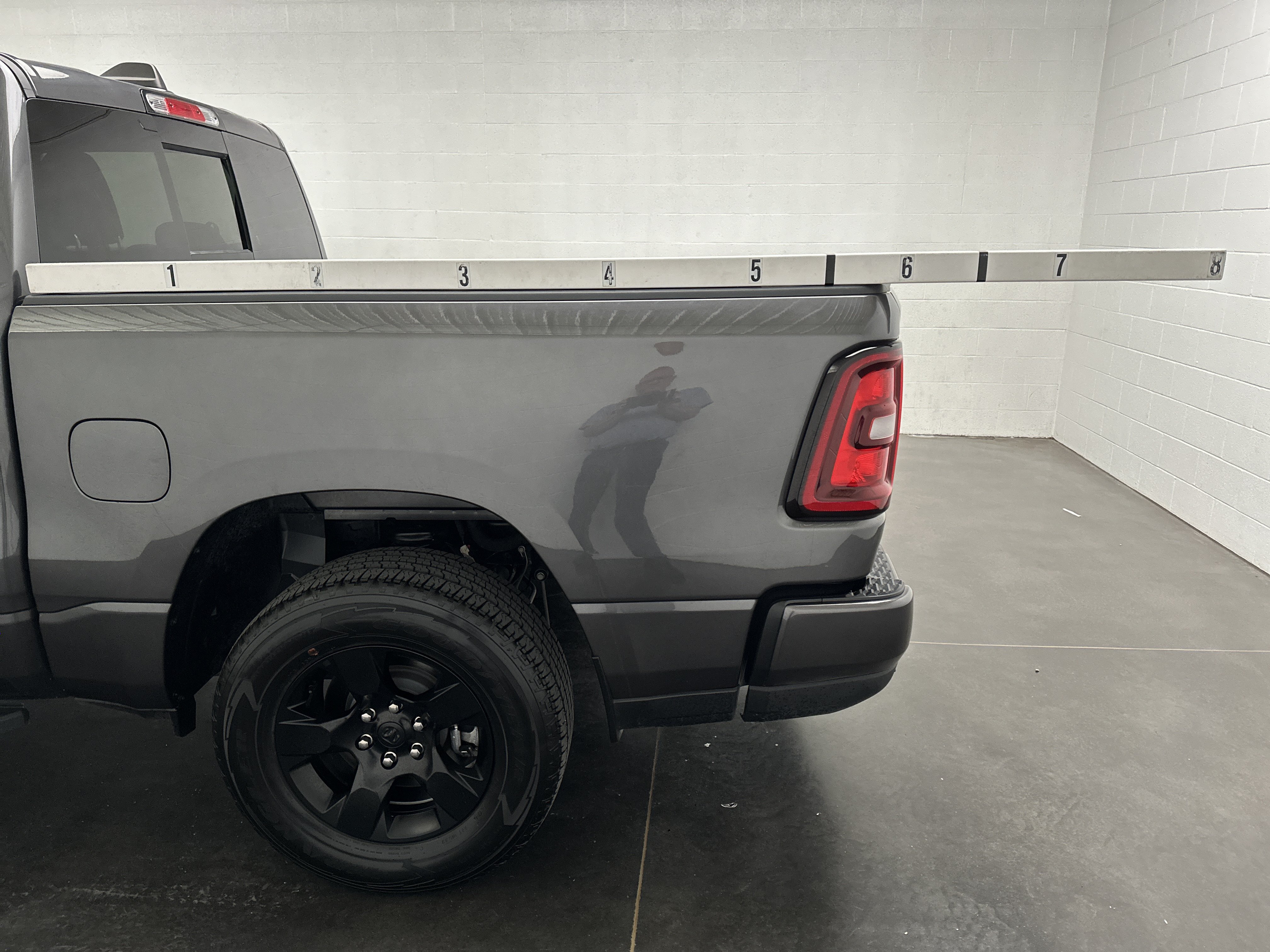 Used 2025 RAM 1500 Tradesman w/ Night Edition AWD/4WD image 8