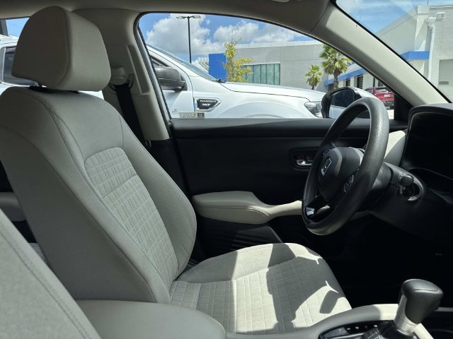 Used 2023 Honda HR-V LX image 10