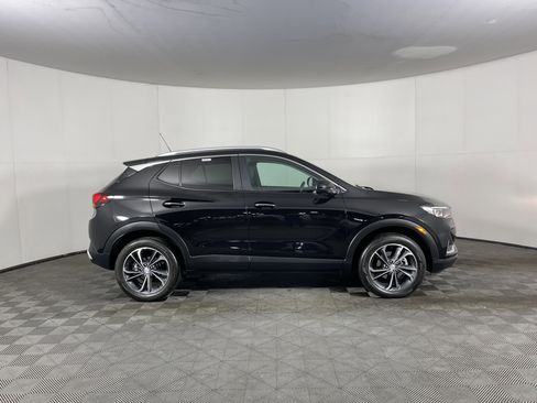 Used 2023 Buick Encore GX Select image 5