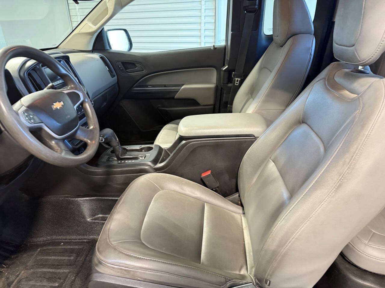 Used 2016 Chevrolet Colorado W/T w/ WT Convenience Package AWD/4WD image 16