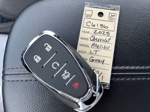 Certified 2025 Chevrolet Malibu LT image 23