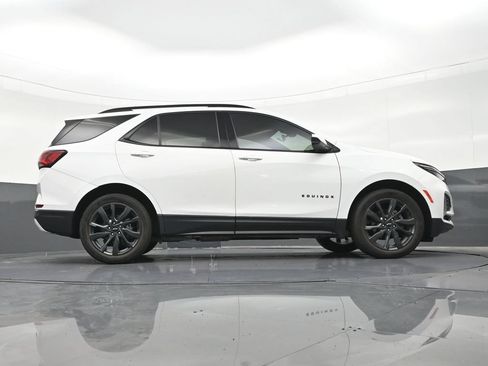 Used 2023 Chevrolet Equinox RS FWD image 29