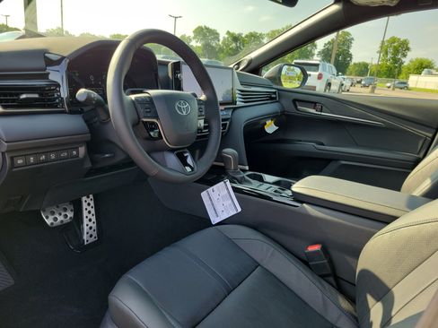 New 2026 Toyota Camry XSE FWD image 19
