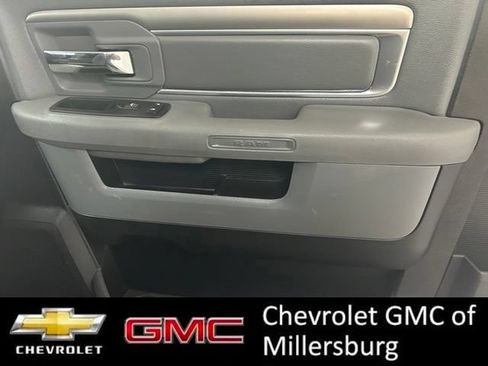 Used 2016 RAM 2500 Tradesman w/ Chrome Appearance Group AWD/4WD image 22