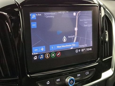 Used 2023 Chevrolet Traverse RS AWD/4WD image 3