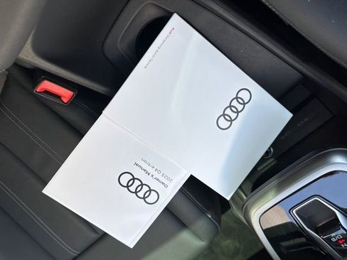 Certified 2025 Audi Q4 e-tron Premium Plus w/ Premium Plus AWD/4WD image 17