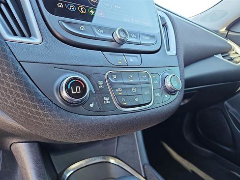 Used 2023 Chevrolet Malibu LT w/ Driver Confidence Package image 18