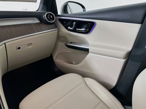 New 2026 Mercedes-Benz GLC 300 GLC 300 image 25