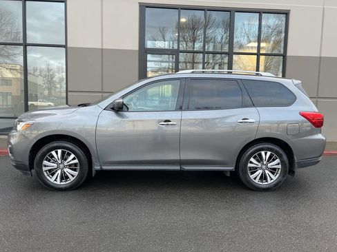 Used 2019 Nissan Pathfinder SL image 6