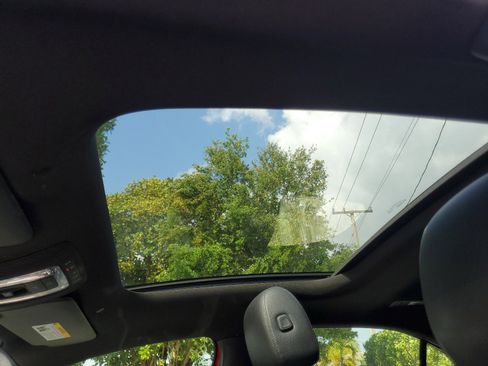 Used 2020 Mercedes-Benz A 220 4MATIC w/ Premium Package image 20