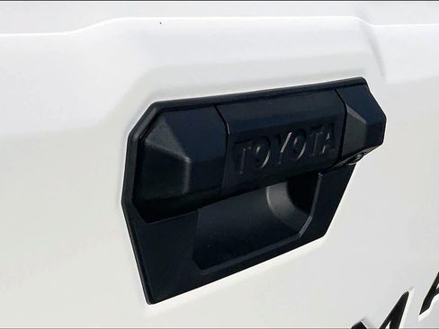 New 2026 Toyota Tacoma SR5 AWD/4WD image 15