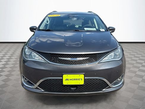 Used 2020 Chrysler Pacifica Touring-L Plus w/ Tire & Wheel Group FWD image 2