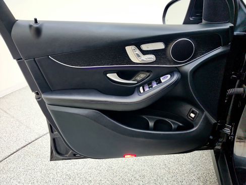 Certified 2021 Mercedes-Benz GLC 300 image 21