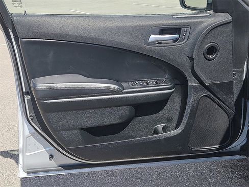Used 2022 Dodge Charger SXT w/ Leather Interior Group image 14