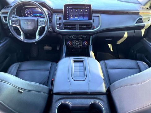 Used 2022 Chevrolet Tahoe Z71 w/ Luxury Package image 23