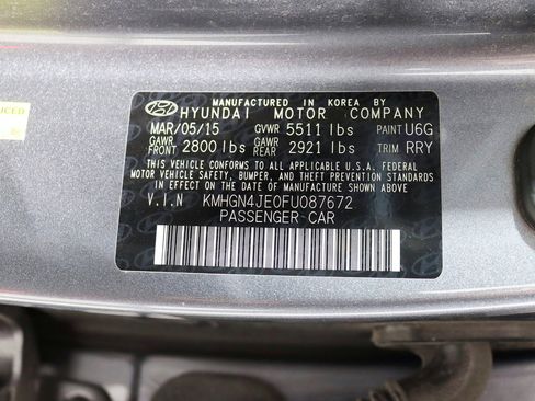 Used 2015 Hyundai Genesis 3.8 w/ Option Group 03 image 39