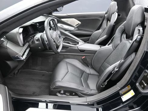 Used 2023 Chevrolet Corvette Stingray Premium Conv w/ Battery Protection Package RWD image 22