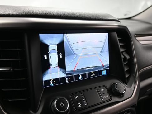 Used 2023 GMC Acadia AT4 w/ Technology Package AWD/4WD image 15