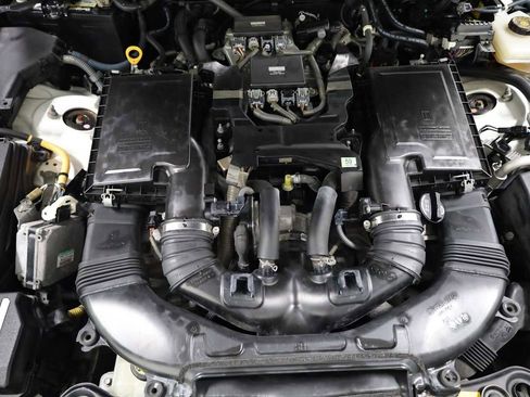 Used 2011 Lexus LS 460 w/ Comfort Pkg image 39