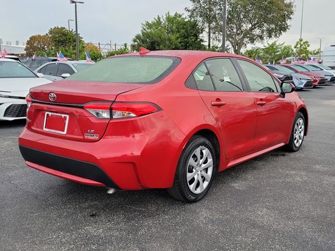 Used 2020 Toyota Corolla LE image 12