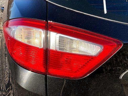 Used 2014 Ford C-MAX SE image 28