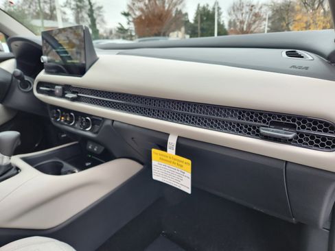 New 2026 Honda HR-V LX image 12