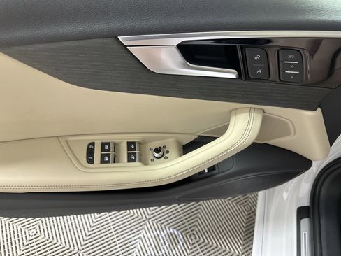 Used 2023 Audi A4 2.0T Premium Plus image 11