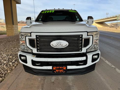Used 2022 Ford F350 XLT w/ XLT Premium Package image 8