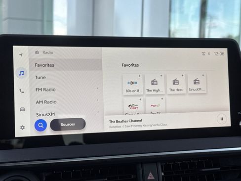 New 2026 Toyota Prius Limited image 19